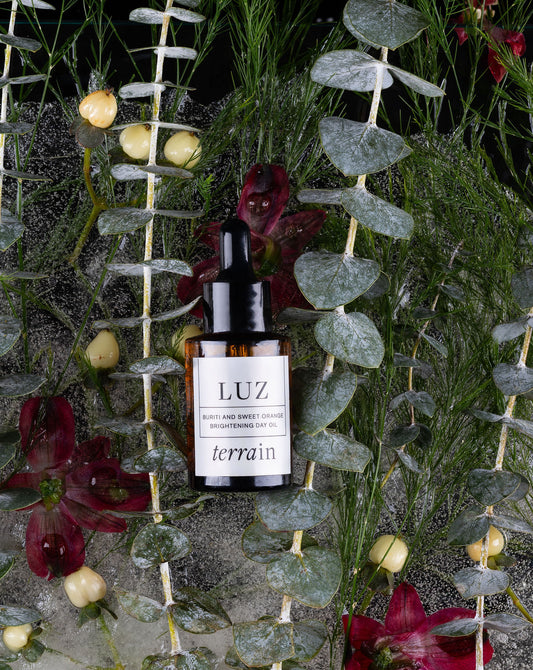 LUZ Brightening Face Oil with Buriti and Sweet Orange